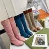 Nuevo estilo de lujo carta de punto sexy botas hasta la rodilla de las mujeres moda calcetines al aire libre medias botas damas zapatos de lona planos tamaño 35-41