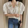 Korejpaa camisa de mujer verano coreano Retro suave bordado flor encaje costura solapa blusas de manga de soplo de un solo pecho 210526