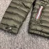 Jaquetas para baixo dos homens clássicos casuais grossos casacos ao ar livre Pena quente inverno parka unisex casais outwear