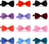 2021 Bambini parapolisi 9 * 4.5 cm 32 colori Regola la fibbia a colori solido Bowknot Bowtie per bambini per bambini Girl Cravatta Regalo di Natale