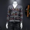 Sweter Cardigan Mężczyźni Casual V-Neck Koszula Jesień Zima Slim Fit Z Długim Rękawem Męskie Swetry Dzianiny Cardigan Pull Homme Top Plus Size M-4XL