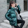 Abrigo de burbuja de invierno Wome Green Parka Streetwear suelto cálido engrosamiento chaqueta acolchada corta femenina vinilo plateado puffer outwear 210525