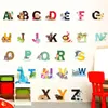 Adesivi murali Simpatici animali dei cartoni animati A-Z Alfabeto Decalcomanie artistiche Adesivo educativo per bambini PVC 26 Lettera inglese Nursery Kids Room Decor