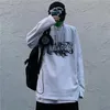 Мужские футболки American Retro Street Hip-Hop Streetwear Черная Футболка с длинными рукавами для мужчин Графическая TEE Пара Высокая верхняя панка