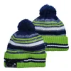 Новые футбольные шапочки 2021 Sideline Sport Pom Cufted Knit Hat Knit Hat Pom Pom Cap Cap 32 Teams Knits Mix и сопоставить все колпачки