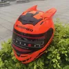 capacetes de motocicleta laranja
