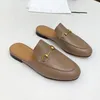 Designer Tofflor Läder Loafers Herr Dam Princetown Spets Sammet Tofflor Dam Casual Mules Metall Spänne Mönster Med Box