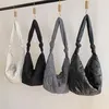 Tyg axelväska för kvinnor mode läder komposit designer kvinnors väskor trend damer handväskor stor kapacitet kvinnlig dag väska