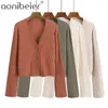 Cardigan outono mulheres flare manga suéter curto fêmea fêmea fêmea de malha algodão tops preto branco senhoras softwear 210604