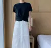 コレヒパアの女性Tシャツ夏の韓国のシックなシンプルなラウンドネックのねじれのデザイン緩いソリッドカラー全てのマッチ半袖トップ210526