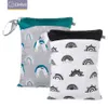 Elinfant 2pcs Cloth Reusable Washable Cloth Diaper Print Wet Bag with Double Pockets and Zippers Mall Fresh Waterproof Bag 210312