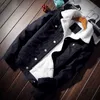 男性デニムジャケットトレンディな冬の暖かいフリースコートメンズアウトウェアファッションジーンズジャケット男性カウボーイカジュアルな服プラスUSサイズ4xl 211124
