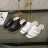 2021 Gorący Sprzedawanie Kobiet Płaskie Kapcie Dziewczyny Casual Letnie Wakacje Plaża Soft Leathe Płaskie Buty Lady's Outdoor Slides Otwórz Palec rozmiar 40 # G53