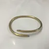 Titanium Steel Gold Charm Śruba Nail Bransoletka Luksusowa Projektant Bransoletka Pulsera Opaska Dla Mężczyzna I Kobiet Pary Ślubne Kochankowie Prezent Srebrny Mankiet Bransoletki Biżuteria