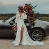 2021 Abiti da sposa sexy Bohemain Beach Plus Size Scollo profondo con scollo a V Maniche lunghe Spacco laterale alto Abito da sposa in chiffon da spiaggia Abito da sposa