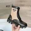 Designer clássico deserto de solado de espessura martin botas negras brancas senhoras senhoras de salto alto couro e nylon tecido botas removíveis bolsas mulheres sapatos tamanho grande tamanho 35-41