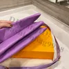 Marca de moda Embrague PU Hombro Bolsos cruzados de mano Cuero genuino Verde Púrpura Bolsos Sobre M Tamaño Cruz Cuerpo Bolso de mujer joven Un bolso lateral Tienda de verano