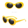 2021 nuovi occhiali da sole ovali da donna designer di marca di lusso occhiali da sole unisex di tendenza per donna occhiali bianchi neri