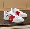 2023 scarpe firmate giuntura sneaker alla moda punk uomini bassi donne donne vera in pelle stampa piatta chauss neri chauss skateboarding covier casual