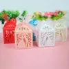 50st Favorithållare Kärlek Hjärta Laser Klipp Hollow Bride Candy Boxes med Ribbon Gäster Presentkartonger Papper Förpackning Baby Shower Wedding Party Supplies decdors cl0045