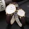 ساعة Wristwatches الرجال والنساء يشاهد