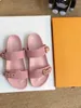 BOM DIA FLAT MULE 1A3R5M Coole, mühelos stilvolle Slides, 2 Riemen mit angepassten goldenen Schnallen, Damen-Sommerpantoffeln