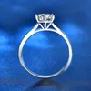 2021 Tendy Moissanite Anel 925 Prata 1CT 2G Diamante Branco Platinum Anéis para Mulheres Partido de Casamento Girl Gift Jóias