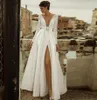 Элегантный шикарный свадебное платье с высоким разрезом Boho с длинными рукавами Атласное платье невесты сексуальная иллюзия шеи бедные сорняки платье на заказ