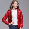 Wywan Kobiety Jacket Fall / Winter Hooded Ultra-Light Moda Lekki Down Koreański Wersja Ciepłe Lightwe 211018