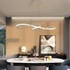 Nordic Restaurant LED Pendant Lampa Enkel Kreativ Musik Note Art Dining Room Remote Control Bar Hängande lampa