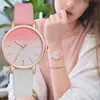 Montre de luxe Classic Ladies Watches Quartz Watch 40mm Fashion Wristwatch Women Wristwatches Boutique Atmosphere Wristband Girlfriend Gift