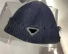 2021 autunno e inverno caldo cappello di lana hip hop per uomini e donne cappello lavorato a maglia per il tempo libero cappello in pelle di melone padrone di casa di alta qualità multi-colore opzionale produttore all'ingrosso