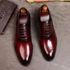 Sapatos sociais masculinos de couro legítimo com cadarço e dedo do pé processo de depilação com cera sapatos Oxford para homens sapatos formais para festa de casamento masculino A001