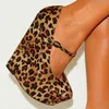 Klänning skor 2021 plus stor storlek 35-48 leopard spänne mode sexig högklackat plattform tjejer kvinnor lady wedge kvinnor pumpar d1268