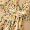 2021 Jesień Jesień 3/4 Rękaw V Neck Yellow Floral Print Tulle Plised Boarded Backlesal Długość Dress Eleganckie Casual Dresses 21O150513