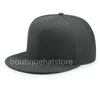 2021 One Piece Custom Blank Full Black Sport Fited Cap Men039S Women039s Full Closed Caps Casual Leisure Solid Color Fashio8100881