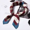 Luksusowy Jedwabny Szalik Damski Square Hidżab Pałąk Design Dot Print Spring Szal Wraps Bandanas Foulard Kobiet Włosy Wstążka Echarpe