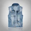 Ny Ripped Jean Jacket Mäns Denim Vest Hip Hop Jean Coats Waistcoat Men Cowboy Brand Ärmlös Jacka Man Tank Plus Storlek 6XL