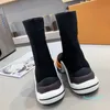 Women Luxury Designer Sneaker Letterned Socks Martin Boots Platform Non Slip Lady Winter Booties بحجم 35-40