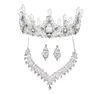 Corona Collana Orecchini Set Copricapo da sposa da sposa Pilastro di cristallo bianco Strass Accessori moda donna Festa abbinata Pro245y