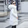 Mode zwart wit vrouwen winterjas plus size 6XL 7XL jas vrouwelijke afneembare grote bont capuchon warme parkas 210913