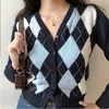 Yedinas Women Cardigan Vintage Fashion Geometric Pattern Short Knitted Sweater Long Sleeve England Style Outerwear Chaqueta 210527