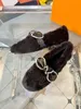 Broderade brev Luxury Lido Flat Bottom Wool Slippers Designer Lippers Woven Sandals Smooth Mink Suede 35-40