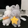 超かわいいふわふわの髪のアンゴラウサギぬいぐるみおもちゃ長いぬいぐるみ抱擁スターニンジンショートイヤー子供のためのバニーぬいぐるみ誕生日プレゼントY211191401050