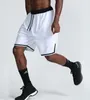 Pantaloncini sportivi per il fitness per il tempo libero all'ingrosso da uomo all'aperto da basket ad asciugatura rapida allentati pantaloni a cinque punti traspiranti estivi