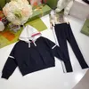 Haute Qualité Enfants d'automne Coton Ensembles de vêtements pour enfants Sports Sproods Pantalons 2pcs / Ensembles Toddler Girl Fashion Tracksuits