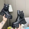 Tasarımcı-Sonbahar Kış Martin Çizmeler Kadın Ayakkabı Mektup Süet Yüksek Topuklu Çizmeler Metal Moda Bayanlar Kısa Çizmeler Büyük Boy 41