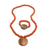 En gros créatif personnalisé bois collier de perles bracelet ensemble 5 cm disque blanc pendentif accessoire bijoux multicolore en option