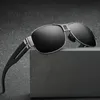 Diseñador de moda Gafas de sol deportivas Evoke Amplificador Marca hombres conducción deportiva gafas de bicicleta gafas de sol polarizadas gafas 8459