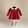 秋のかわいい赤い刺繍ボールガウンガールズドレス子供女の子パーティードレス長袖oネックケーキフリルドレス1-6t Q0716